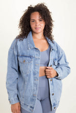 Load image into Gallery viewer, Plus Size 90&#39;s Oversized Denim Jacket
