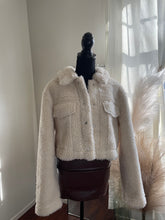 Load image into Gallery viewer, Teddy faux crop jacket
