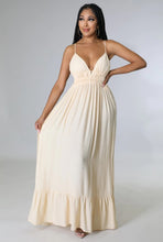 Load image into Gallery viewer, Ruffle hem maxi dress
